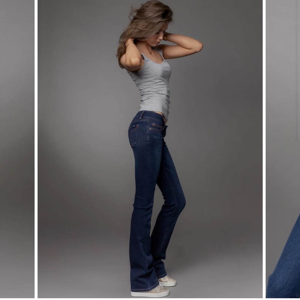 LOW RISE G Rise Gena Jeans - Runway